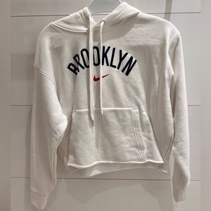 Nike Brooklyn Nets Cropped Hoodie